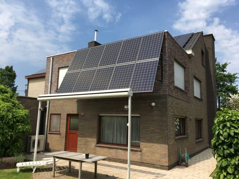 Warmtepomp hybride-systeem en zonnepanelen